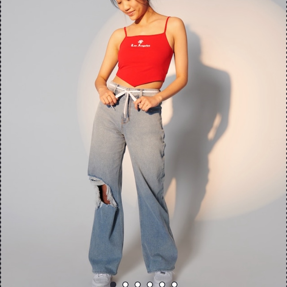 Hollister HIGH-RISE BAGGY JEANS